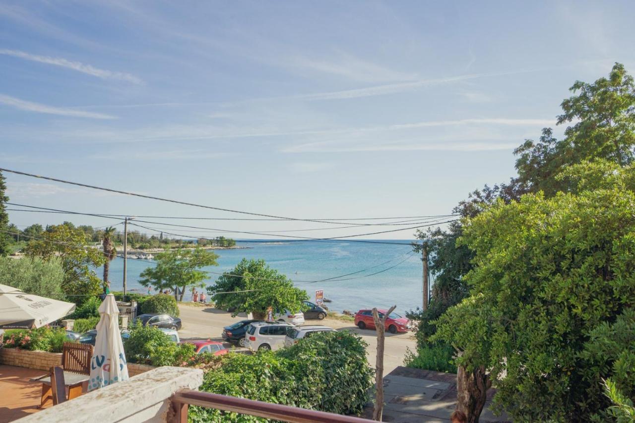 Apartment Nives Umag Bagian luar foto