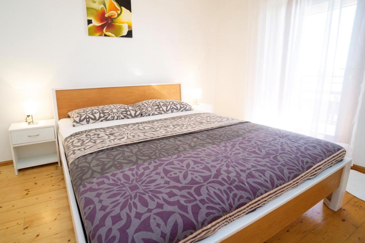 Apartment Nives Umag Bagian luar foto