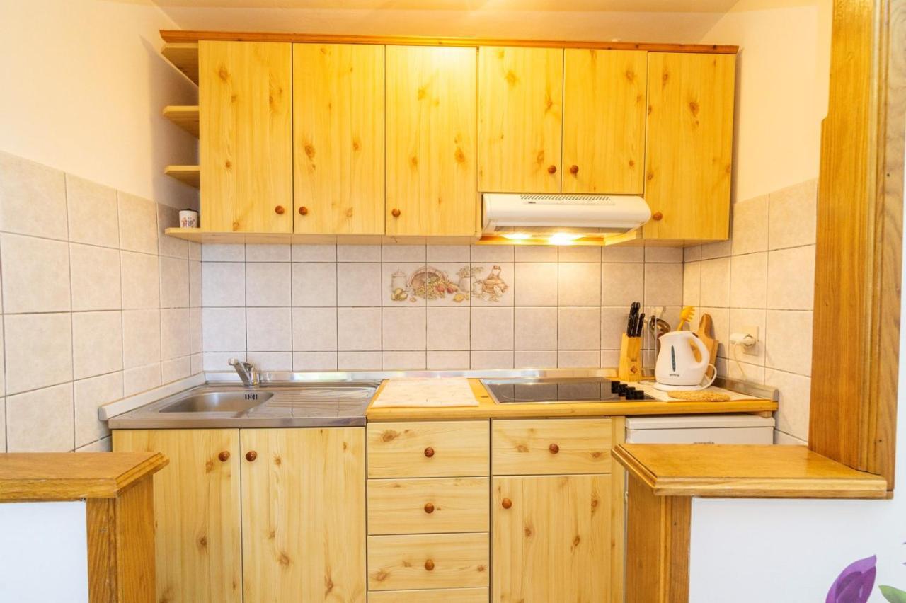 Apartment Nives Umag Bagian luar foto